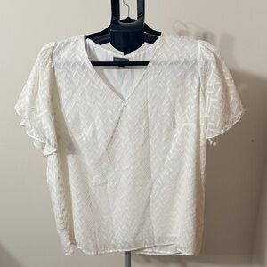 Vince Camuto White Textured V-Neck Blouse